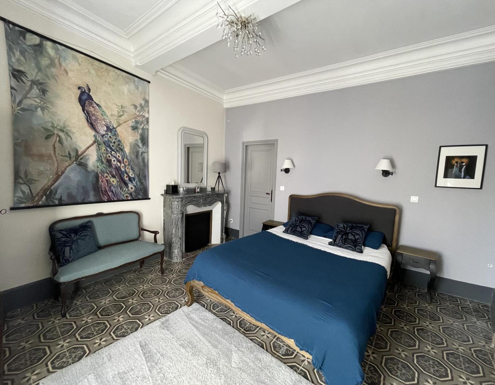 Bed and Breakfast L'Oiseau Bleu PEACOCK à Roubia Extérieur photo